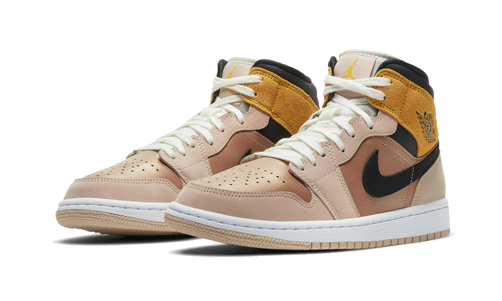 Beige store jordan 1